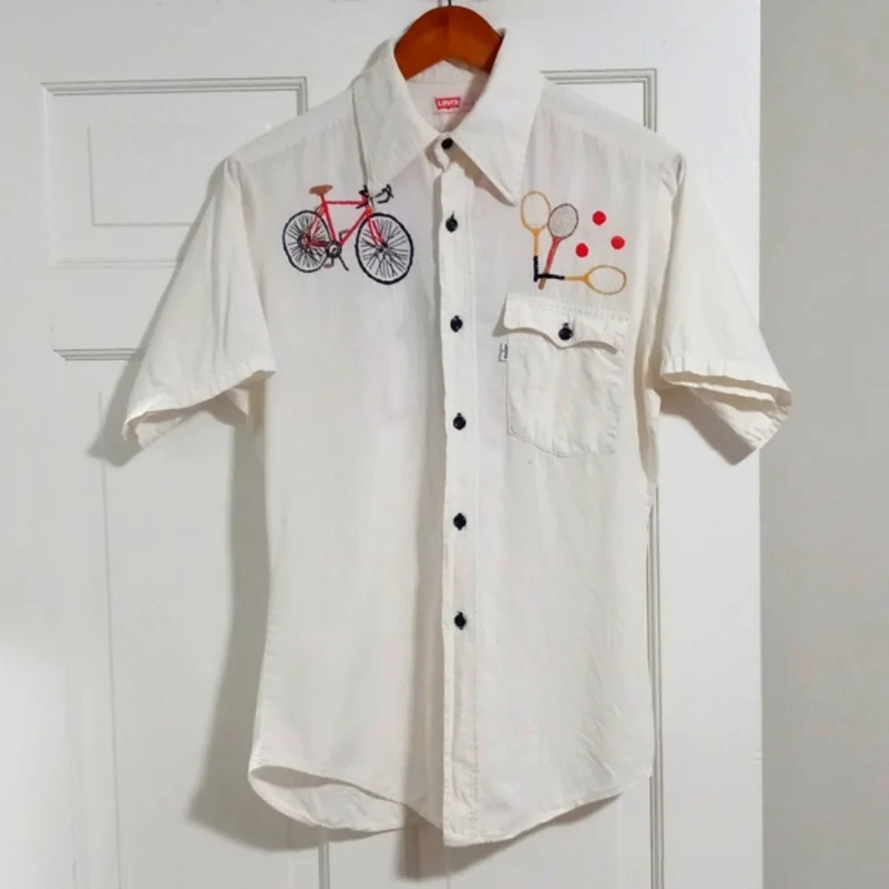 🚲1970s RARE/VTG Levi's White Tab🚲 - Cream/White Embroidered S/S Button Down